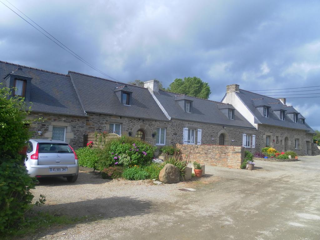 Les Mobile Home De Kerroyal Garlan Exterior foto