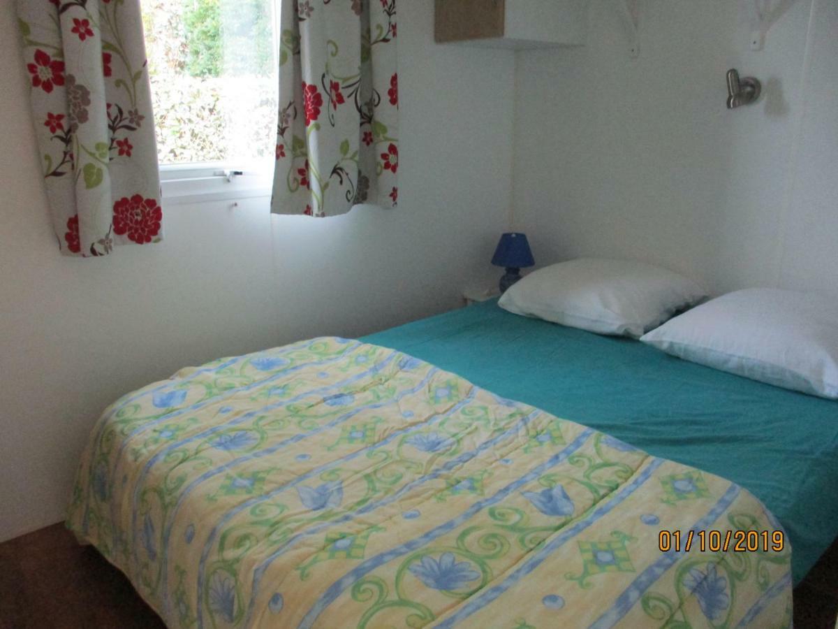 Les Mobile Home De Kerroyal Garlan Exterior foto