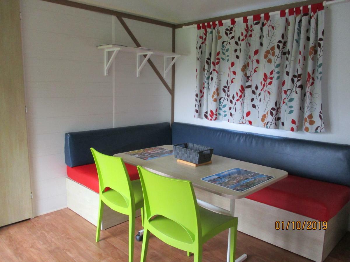 Les Mobile Home De Kerroyal Garlan Exterior foto